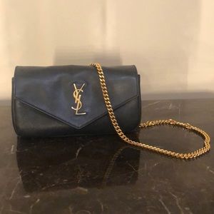 Saint Laurent small flap wallet on chain🖤